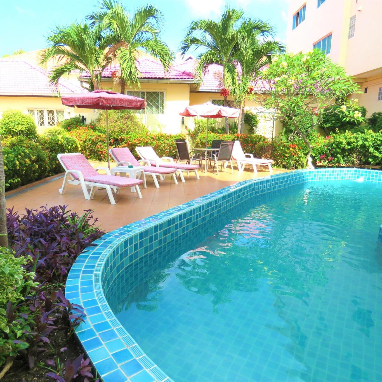 Butterfly Garden Boutique Residences Large Luxury Apts And Villas A Lifetsyle Destination By Neang, Everything You Need All Right Here 1-3 Bedrooms 110 To 190 Sq Mtrs, 2 Full Bathrooms, Rain Shower, Spa Bath, Bbq, Free Wifi, Staff 24-7, Close To Beac Pattaya Exterior photo